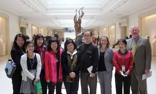 A delegation from AIT visits the ChiMei Museum.